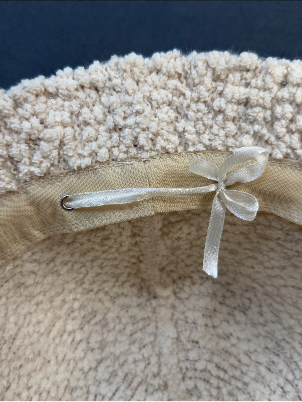 Vintage Floral Embroidered Bucket Hat Boucle Knit Faux Fur Cloche Beanie - Picture 5 of 9